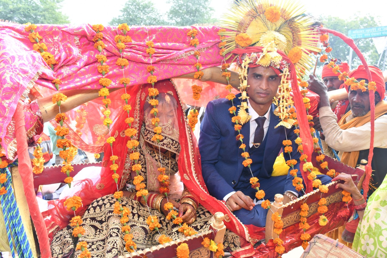 DSP Satosh Patel marriage photo