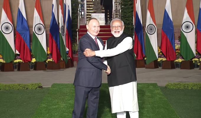 modi putin meet