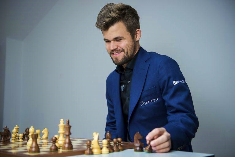 World Champion Magnus Carlsen, Magnus Carlsen latest news, మాగ్నస్ కార్ల్​సన్ ప్రపంచ ఛాంపియన్, మాగ్నస్ కార్ల్​సన్ లేటెస్ట్ న్యూస్