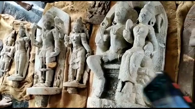 Munagala Ramalingeswara Temple sculptures, munagala statues