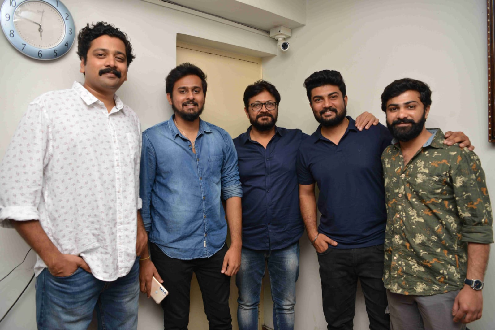 Aana movie team