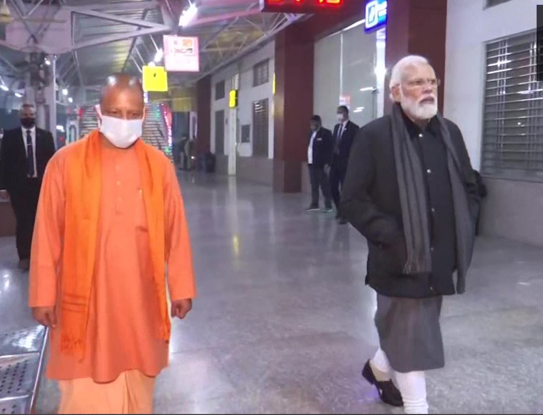 Modi varanasi visit