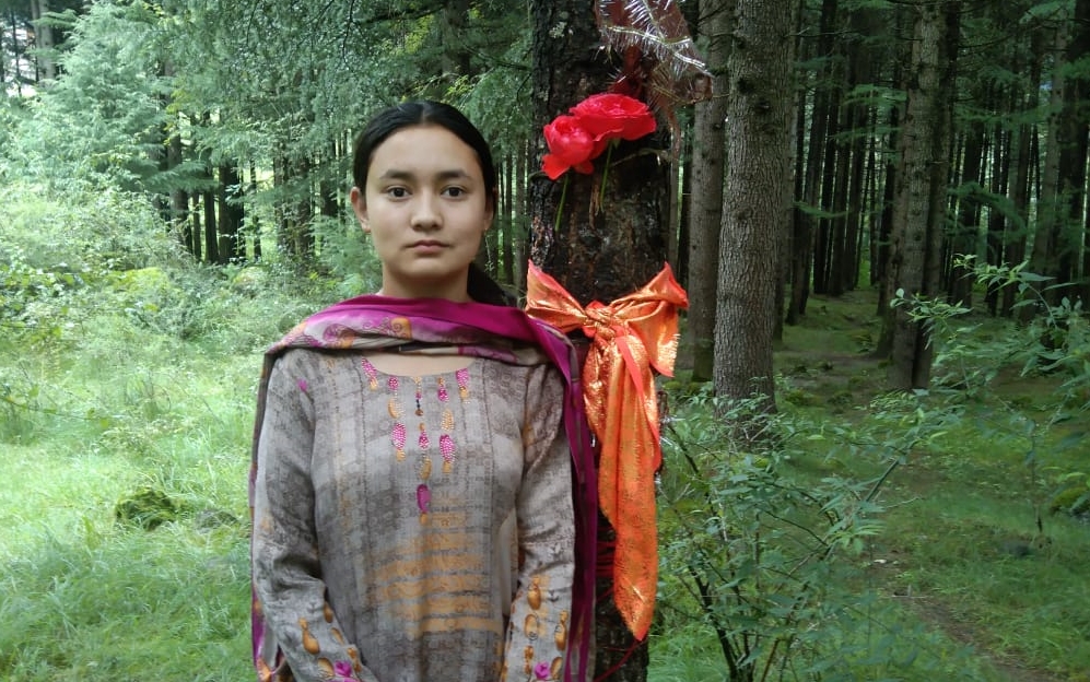 Kalpana thakur will plant 3 thousand trees