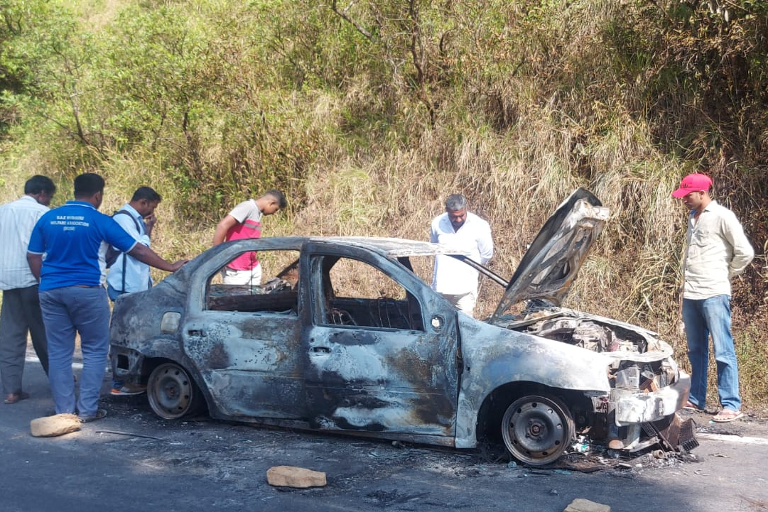 car burnt on the road