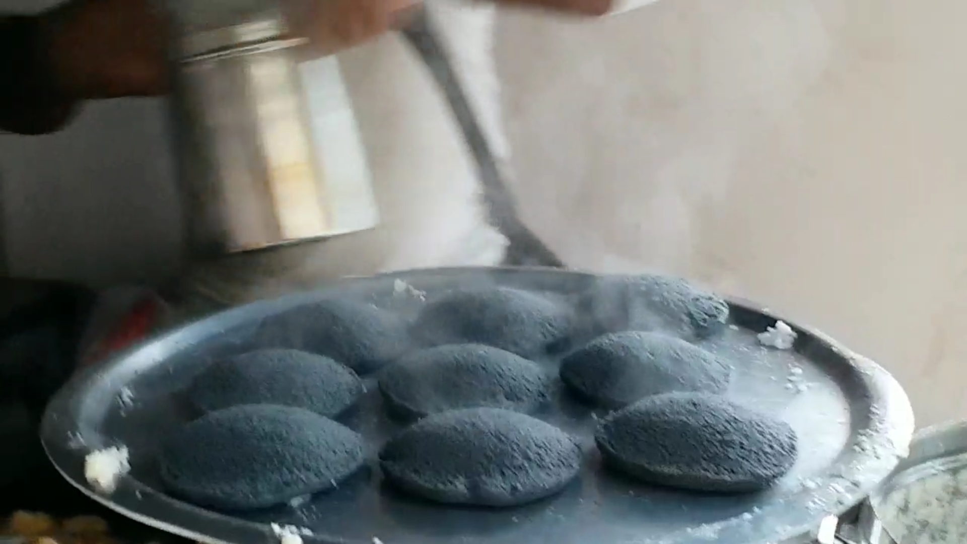 famous black idli in nagpur