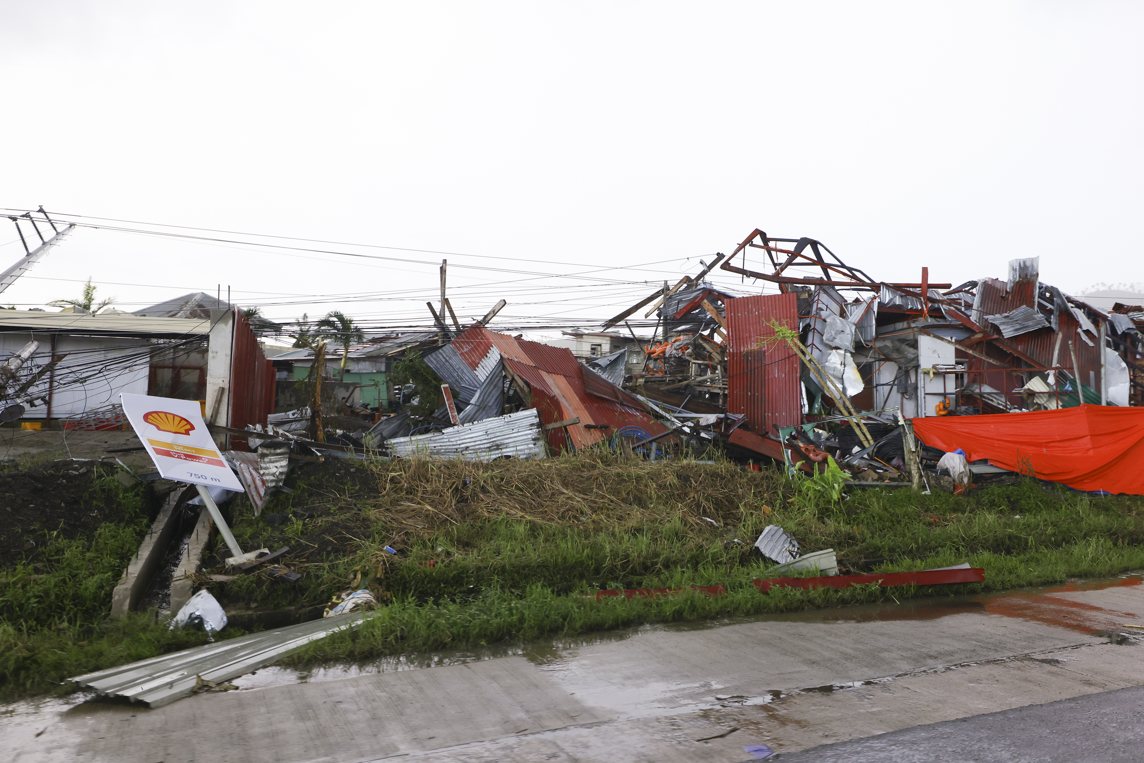 Philippines typhoon, death toll rises in Philippines typhoon, Philippines typhoon news, Philippines typhoon latest news, ಫಿಲಿಪ್ಪಿನ್ಸ್​ ಚಂಡಮಾರುತ, ಫಿಲಿಪ್ಪಿನ್ಸ್​ ಚಂಡಮಾರುತಕ್ಕೆ ಸಾವಿನ ಸಂಖ್ಯೆ ಏರಿಕೆ, ಫಿಲಿಪ್ಪಿನ್ಸ್​ ಚಂಡಮಾರುತ ಸುದ್ದಿ, ಫಿಲಿಪ್ಪಿನ್ಸ್​ ಚಂಡಮಾರುತ ಅಪ್​ಡೇಟ್​ ಸುದ್ದಿ,