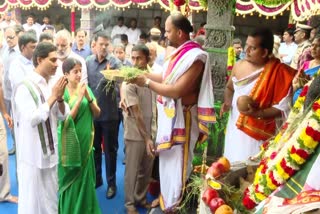 sankranthi_celebrations_at_cm_jagan_house