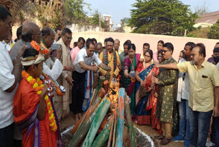 Makar Sankranti: Bhogi Celebrations Unite Odia And Telugu Communities In Berhampur