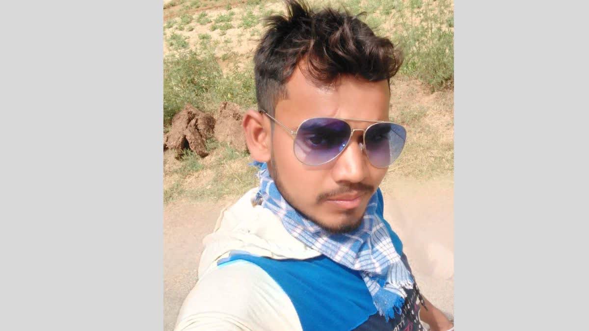 Etv Bharat Youth attempts suicide, dies in Kasganj police custody