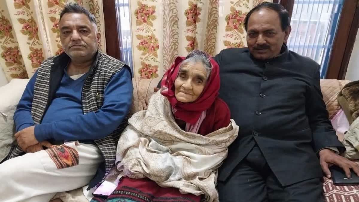 Chipko Movement Leader Sunderlal Bahuguna's Wife, A Social Worker, Dies At 93