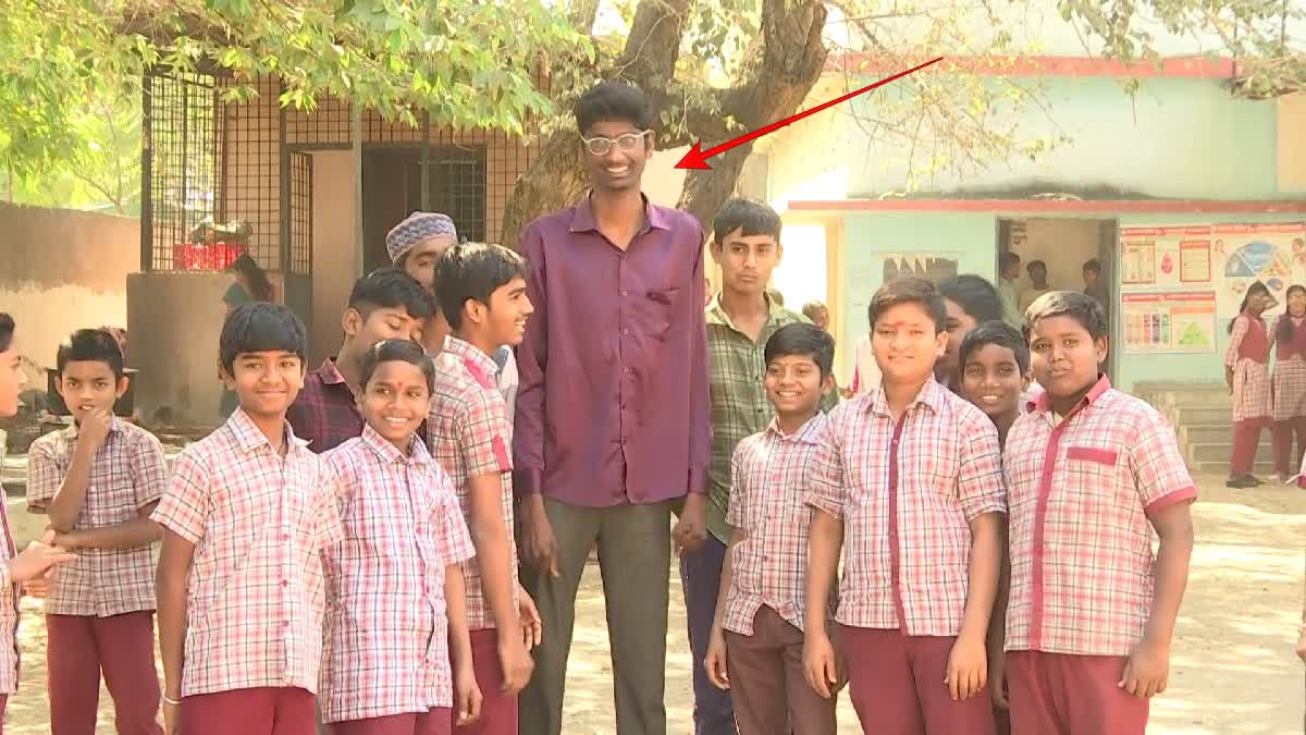 story on the tallest student Hemanth