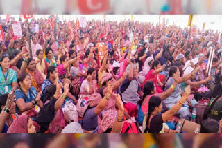 Midday Meal Workers Protest In Bengaluru, Demand Minimum Wage And Benefits