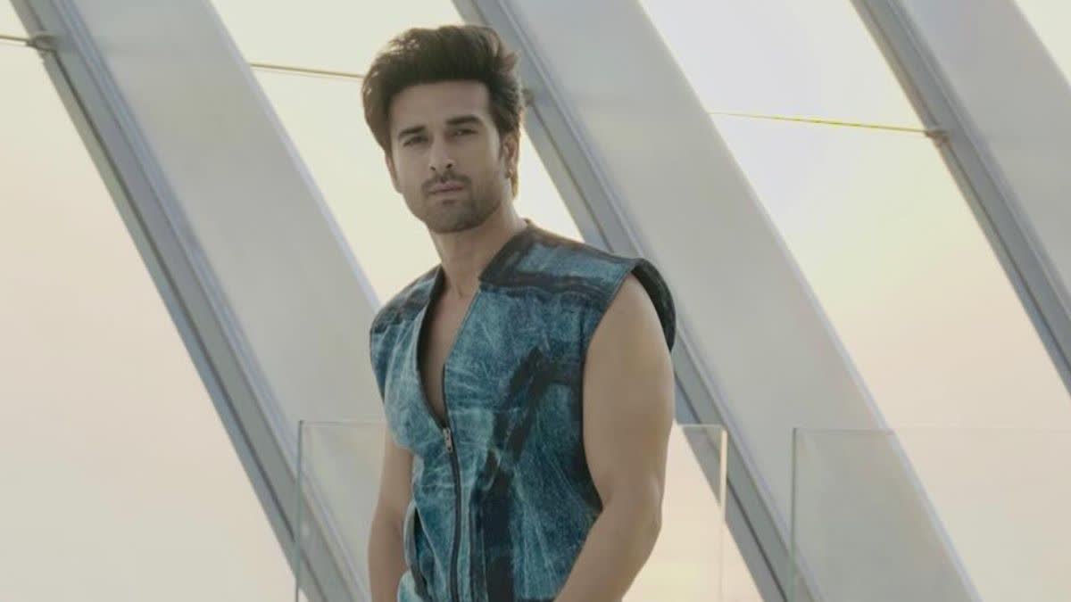 Pulkit Samrat