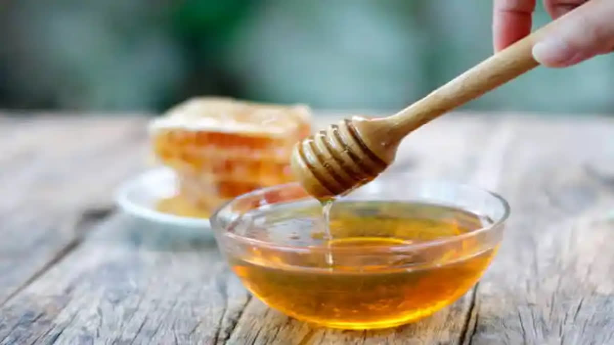 Govt imposes minimum export price of USD 2,000 per tonne on honey till Dec