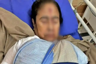 mamata banerjee sustains injury