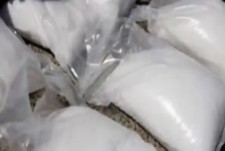 1-kg-4-grams-heroin-seized-near-loc-in-rajouri-jammu-and-kashmir