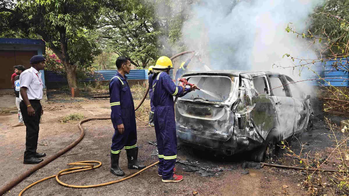 massive fire broke out in vehicle