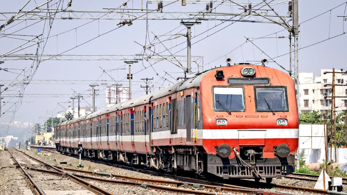 समर स्पेशल ट्रेंस चलाएगा रेलवे