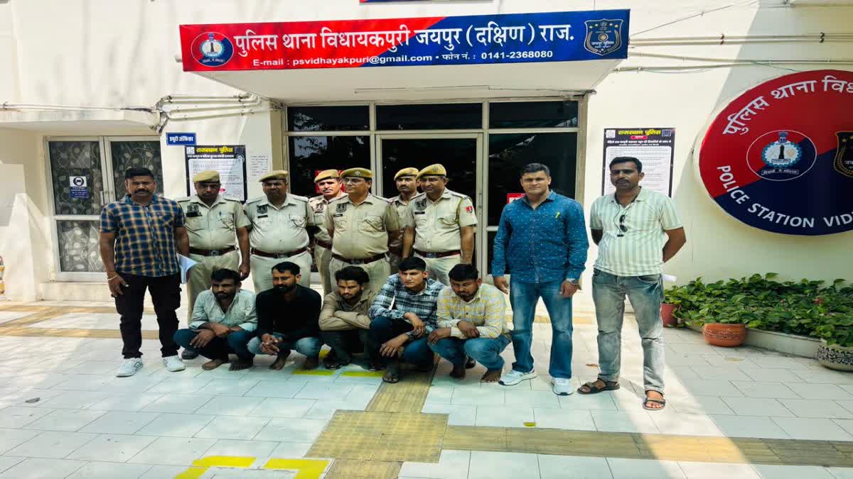 JAIPUR POLICE,  GANG BUYING STOLEN VEHICLES
