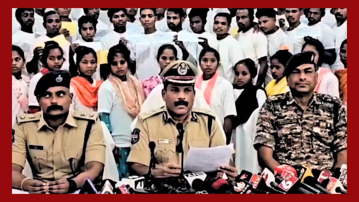 Naxalite couple surrender