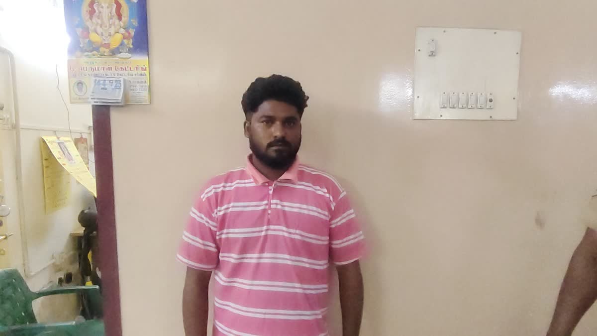 பயணியிடம் ரூ.5 லட்சம் திருடிய கதிர்வேல்