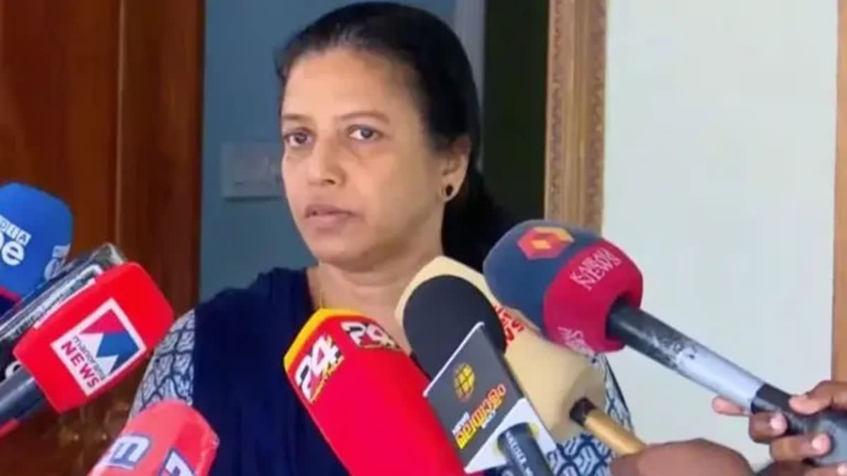 KANNUR ADM NAVEEN BABU DEATH  NAVEEN BABU DEATH CONTROVERSY  നവീൻ ബാബുവിന്‍റെ മരണം  ADM NAVEEN BABU DEATH CASE