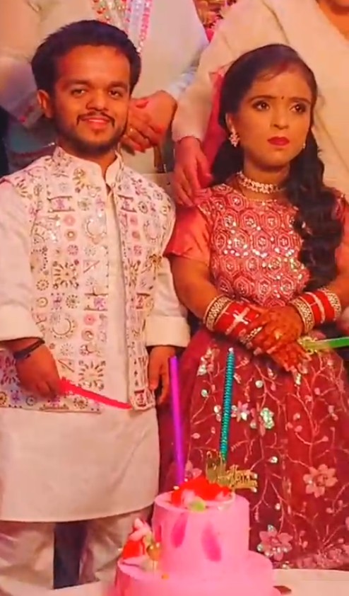 3 feet 8 inch groom and 3 feet 6 inch bridal took the wedding In Ambala