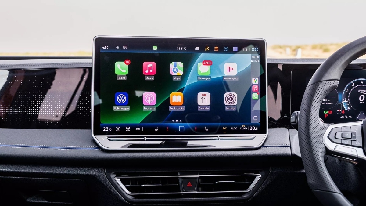 New-generation Volkswagen Tiguan R-Line Interior