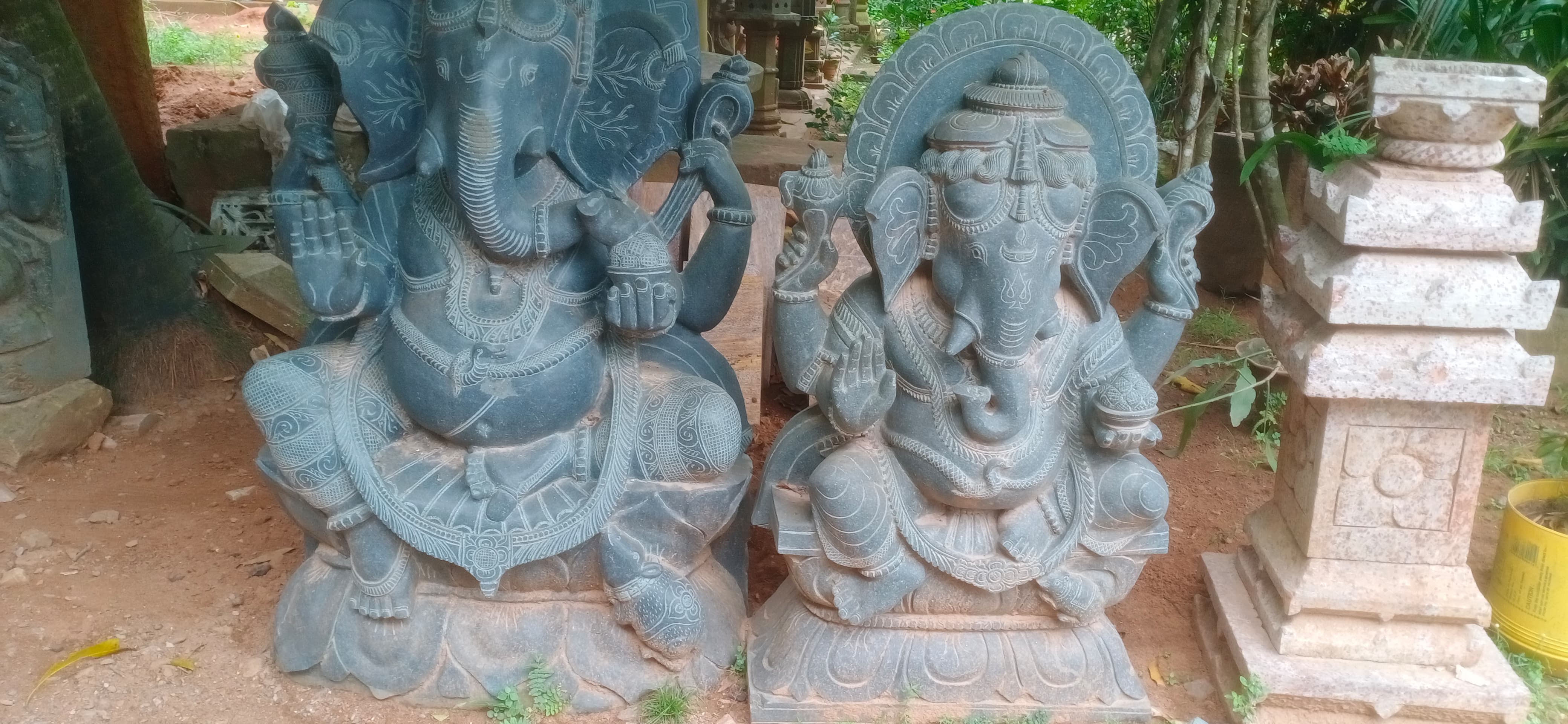 ଜୀବନ୍ତ ଦିଶୁଛି ପଥର ମୂର୍ତ୍ତି