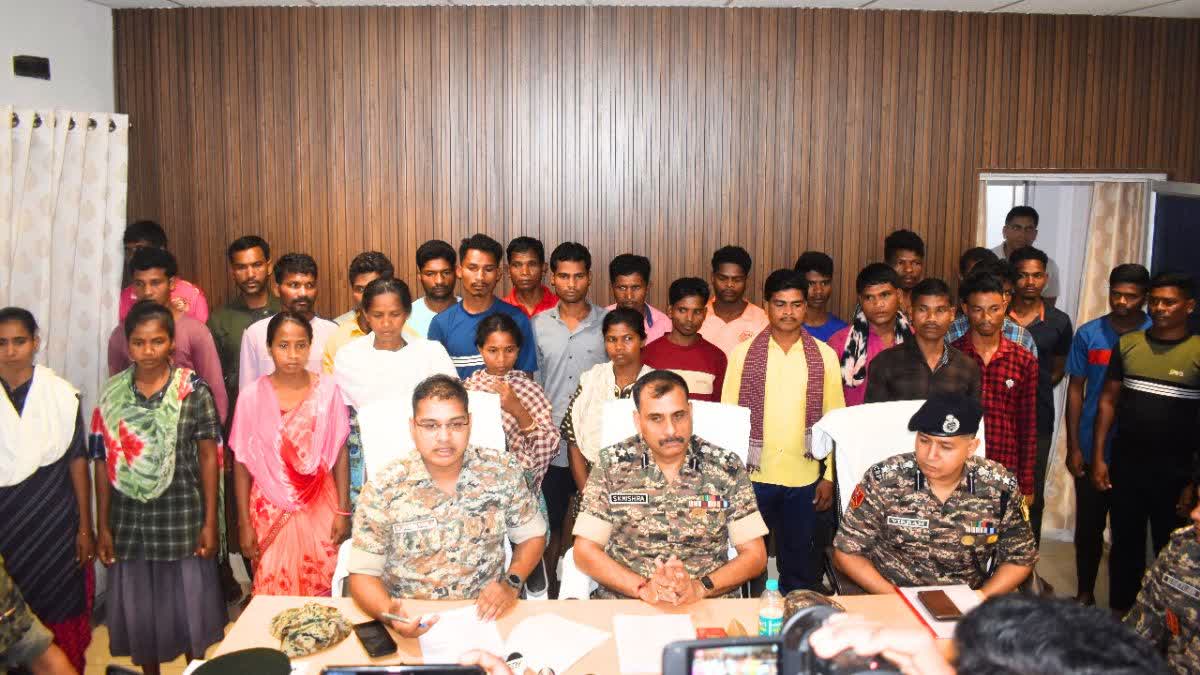 NAXALITES SURRENDER IN BIJAPUR