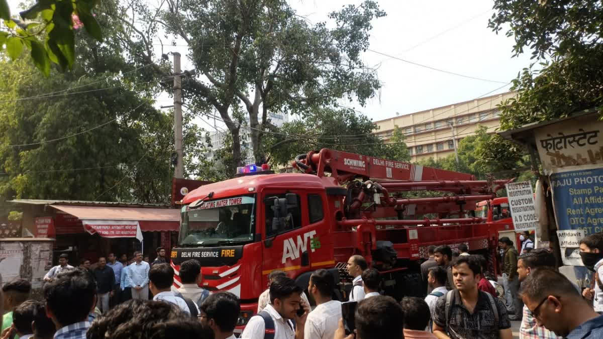 DELHI INCOME TAX CR BUILDING FIRE