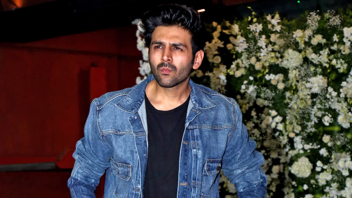 WATCH: Kartik Aaryan's Pet Destroys Chandu Champion's Poster, Actor Says 'Ab Kal Hi Ayega'