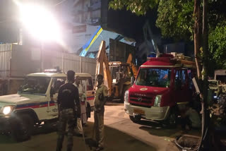 Ghatkopar Accident  MUMBAI HOARDING COLLAPSE DEATH TOLL  മുംബൈയിൽ പരസ്യബോർഡ് തകർന്ന് അപകടം  MUMBAI WEATHER