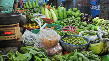 Etv BharatWHOLESALE INFLATION IN APRIL
