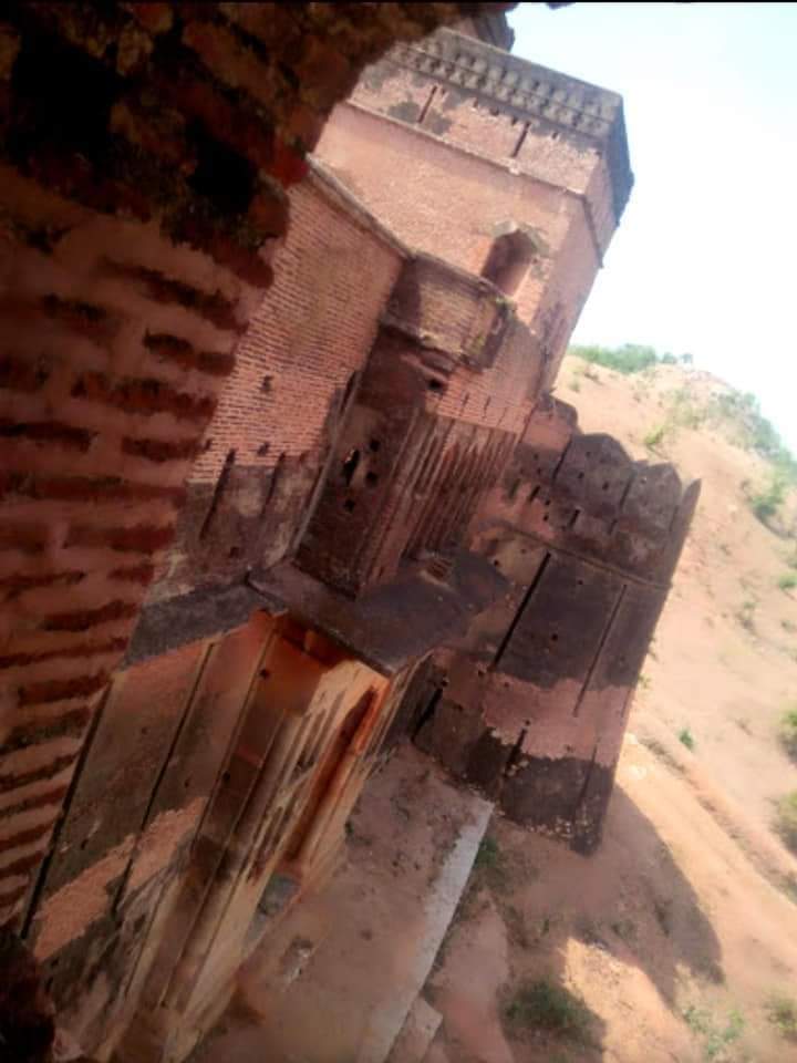 mysterious fort gulganj of khajuraho