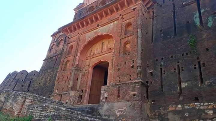 mysterious fort gulganj of khajuraho