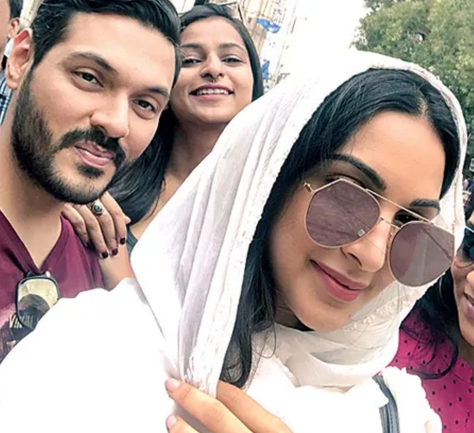 Celebrities visiting Lad Bazar