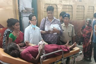 Baby Born On Moving Train