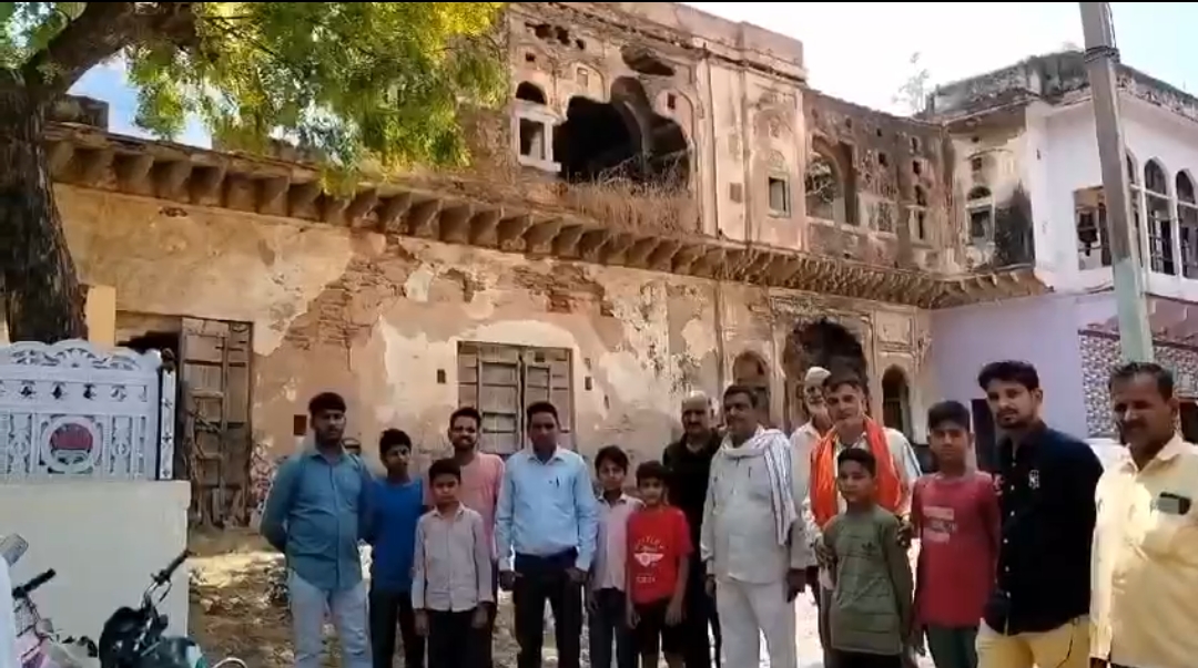 नीमूचाणा गांव के लोग