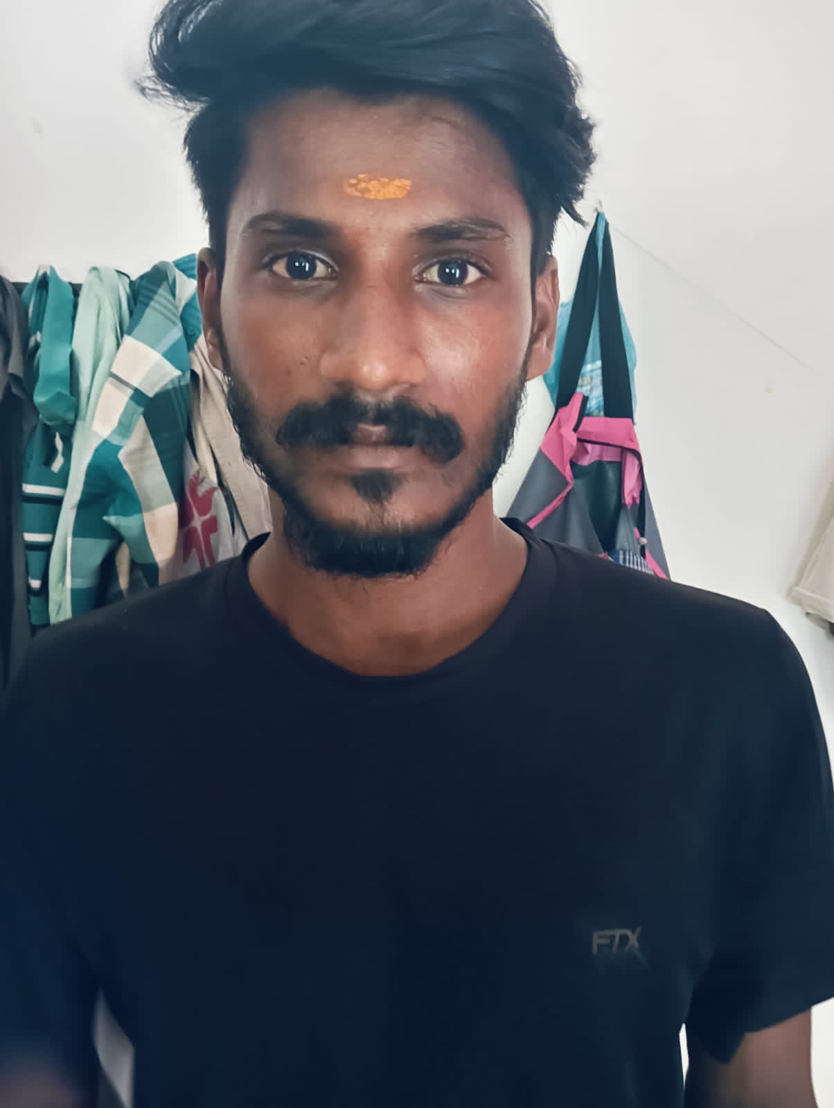 கைதான லோகேஸ்வரன்