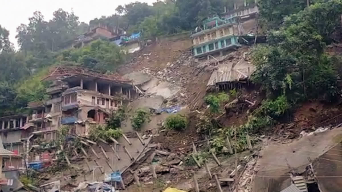 Over 1,200 Tourists Stranded Due to Landslides, Rain in Sikkim, CM Takes Stock of Situation