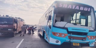 Shajapur sleeper bus caught fire