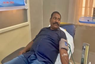 blood-donation-awareness-by-government-official-in-mangaluru