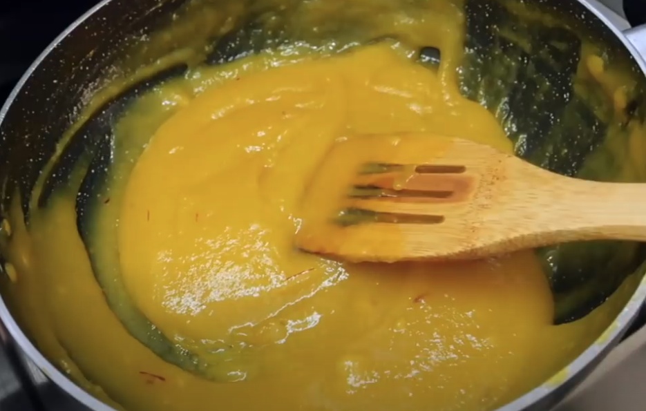 Healthy Mango Jam at Home