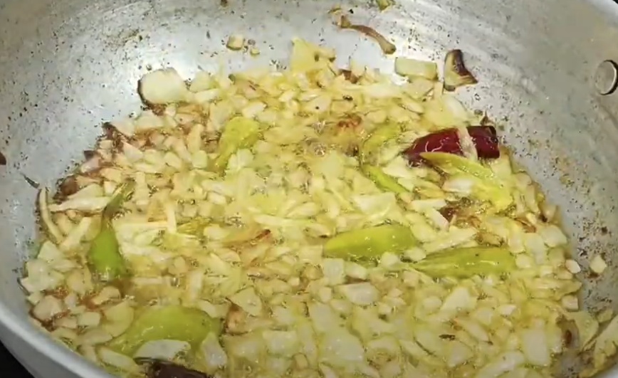 Chintachiguru Endu Royyala Kura
