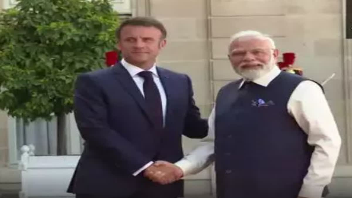 Modi and Macron discuss ways to deepen bilateral ties