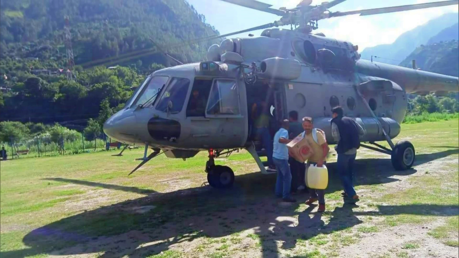 Air force helicopter delivered Relief material in Himachal Pradesh.