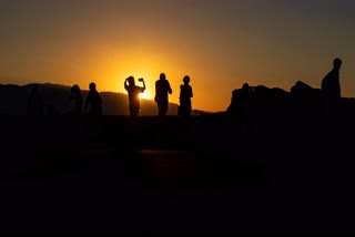 As uninviting as it sounds, Death Valley National Park beckons. Even as the already extreme temperatures are forecast to climb even higher, potentially topping records amid a major U.S. heat wave, tourists are arriving at this infamous desert landscape on the California-Nevada border.