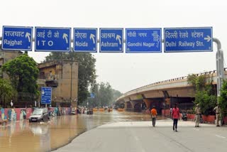 Delhi Chief Minister Arvind Kejriwal has sought the help of Army and NDRF to drain the flood ingress from a raging Yamuna on Friday. "This breach is causing flooding of ITO and surroundings.