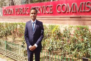 saurabh khekde secures air 2 rank